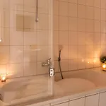Appartement Schlosskoenig - Modernes & Zentrales Mit Balkon Und Arbeitsplatz Schwerin (Mecklenburg-Vorpommern)