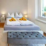 Schlosskoenig - Modernes & Zentrales Mit Balkon Und Arbeitsplatz * Schwerin (Mecklenburg-Vorpommern)