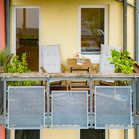 Schlosskoenig - Modernes & Zentrales Mit Balkon Und Arbeitsplatz Apartamento