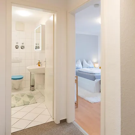 Schlosskoenig - Modernes & Zentrales Mit Balkon Und Arbeitsplatz Apartamento Schwerin (Mecklenburg-Vorpommern)