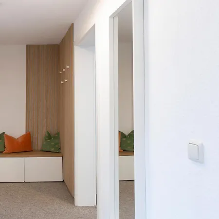 Apartmán Schlosskoenig - Modernes & Zentrales Mit Balkon Und Arbeitsplatz *